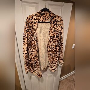 Lularoe 2xl animal Print light coat